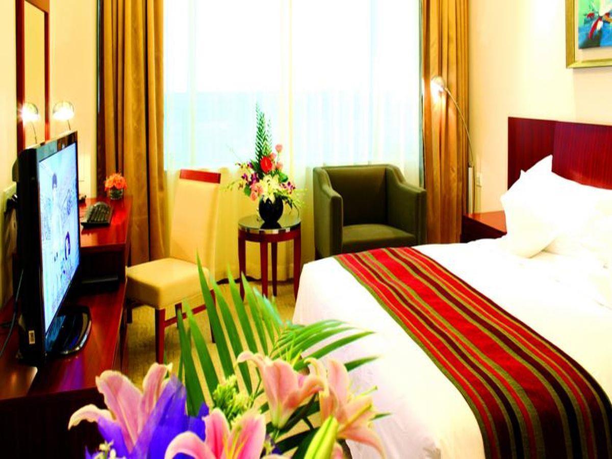 Pearl 3* Shanghai
